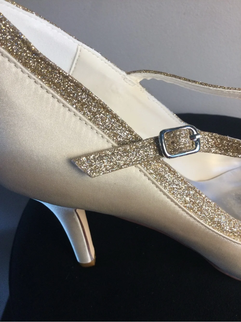 Elegant Ivory Peep-Toe T-Strap Heels with Gold Glitter Trim